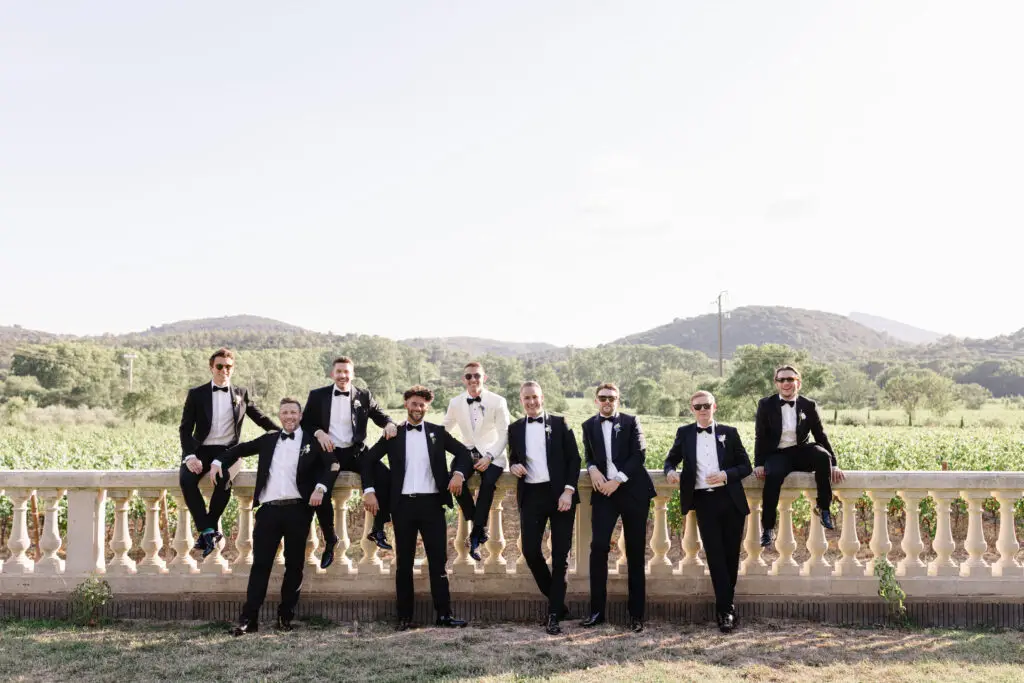 Témoins et mariés au Château de Malmont