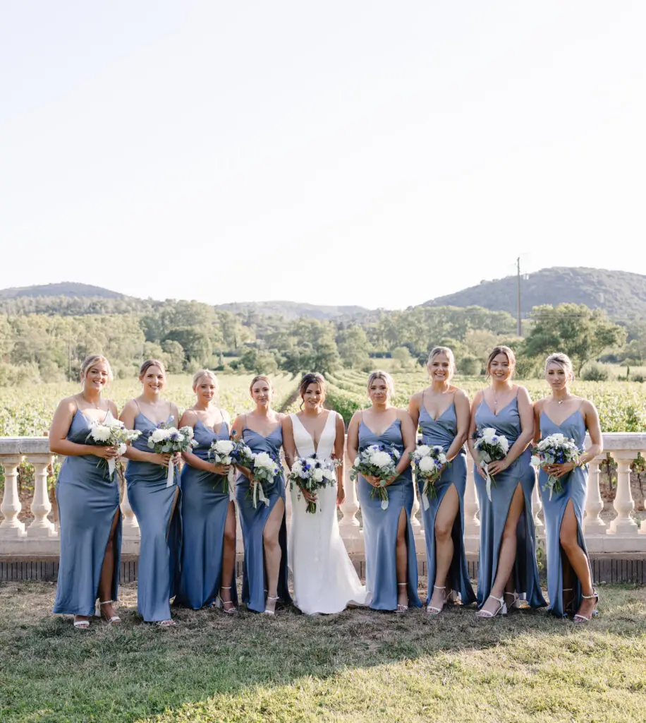 Témoins et mariés au Château de Malmont