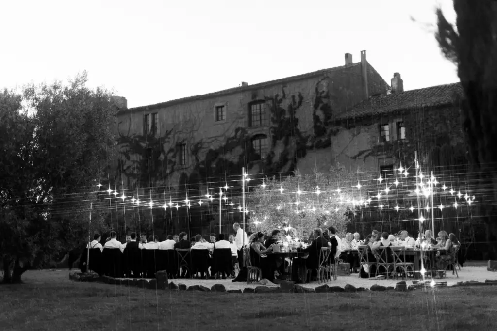 Décoration élégante de mariage au Château de Villarlong
