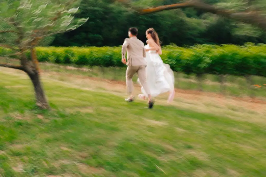 Photo de couple au domaine de Valbonne en Provence