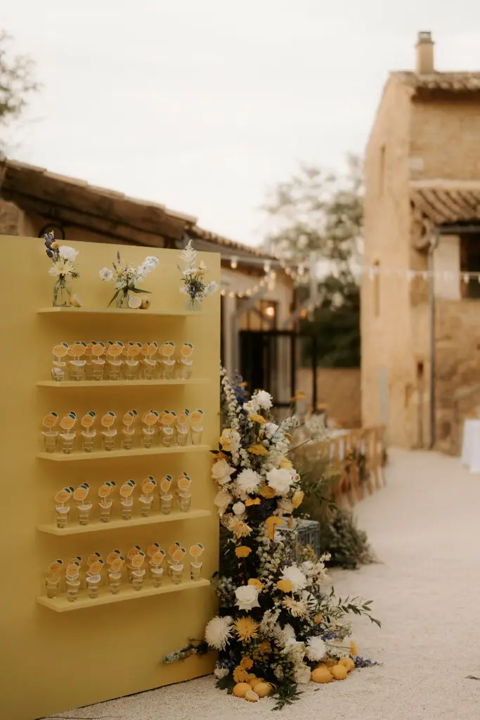 Plan de table pour un mariage au domaine de Valbonne