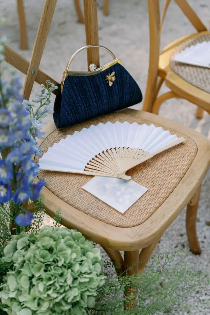 Détails de décoration et fleurs au Domaine de Valbonne