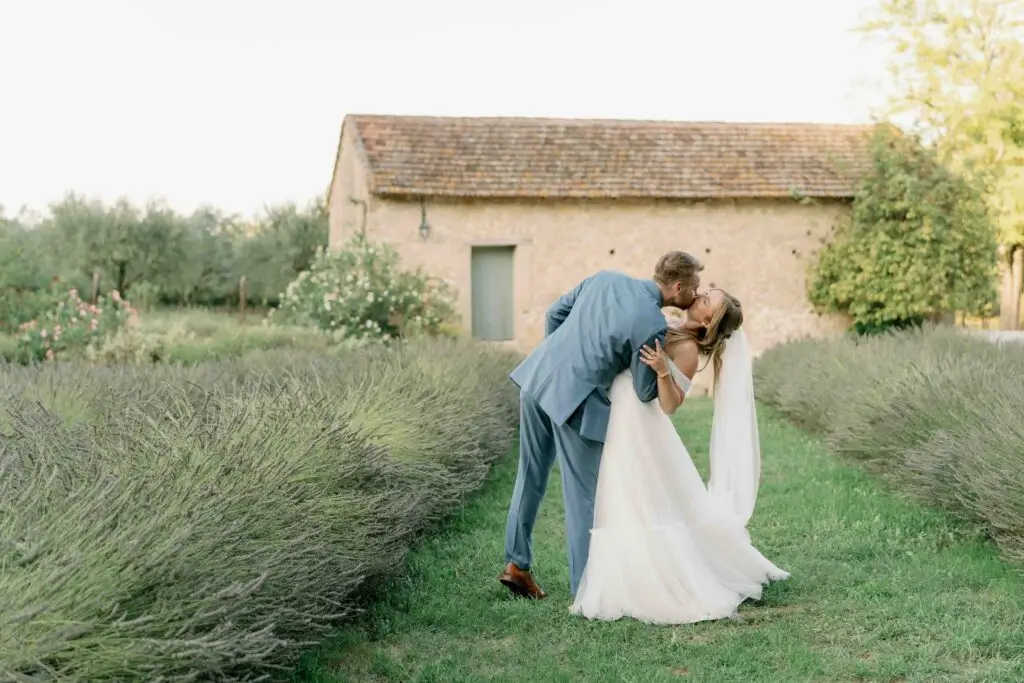 Les mariés qui se disent oui au Domaine de Valbonne